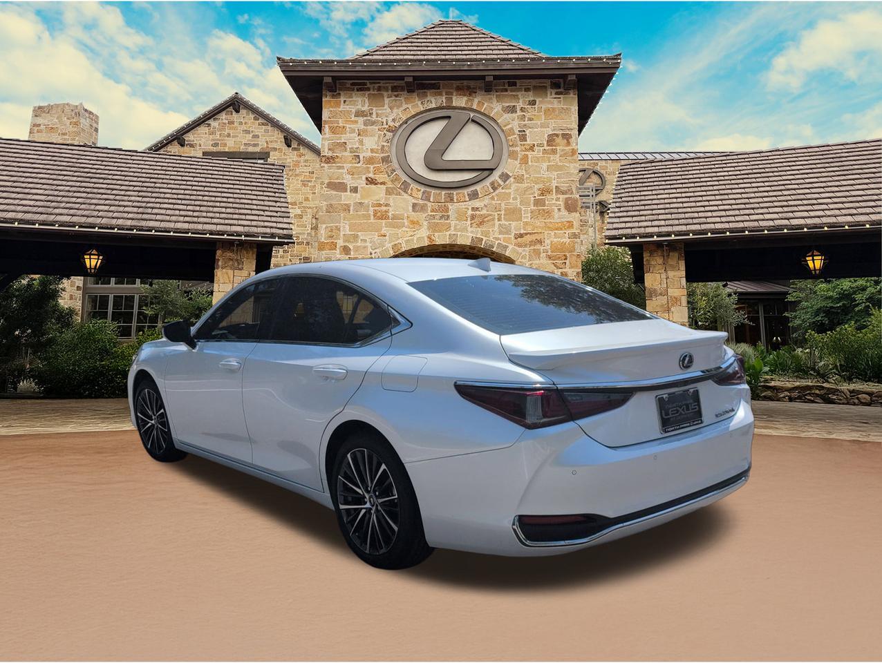 2025 Lexus ES