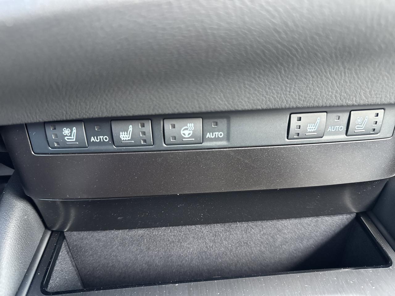 2025 Lexus ES San Juan TX