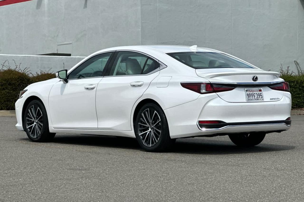 2025 Lexus ES 300h Roseville CA