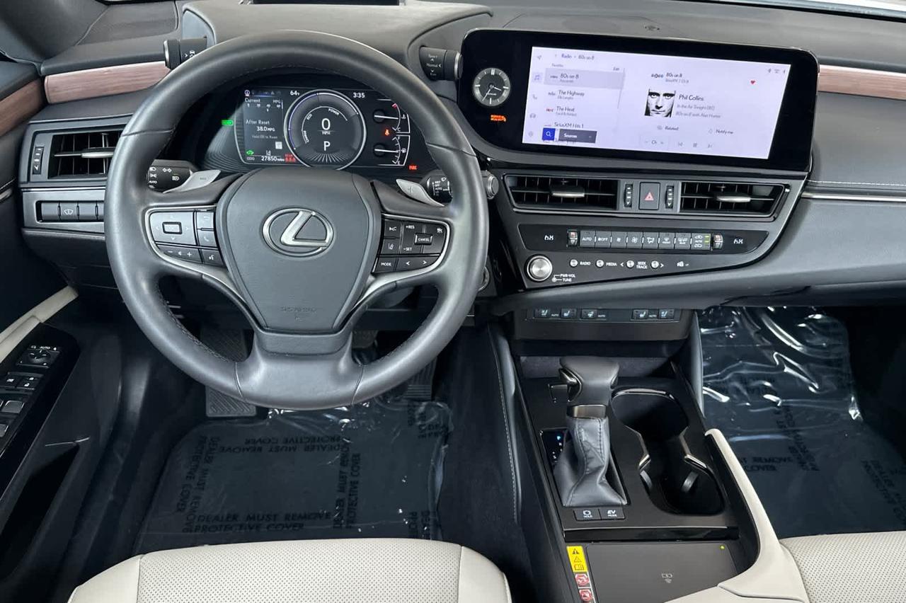 2025 Lexus ES 300h Roseville CA