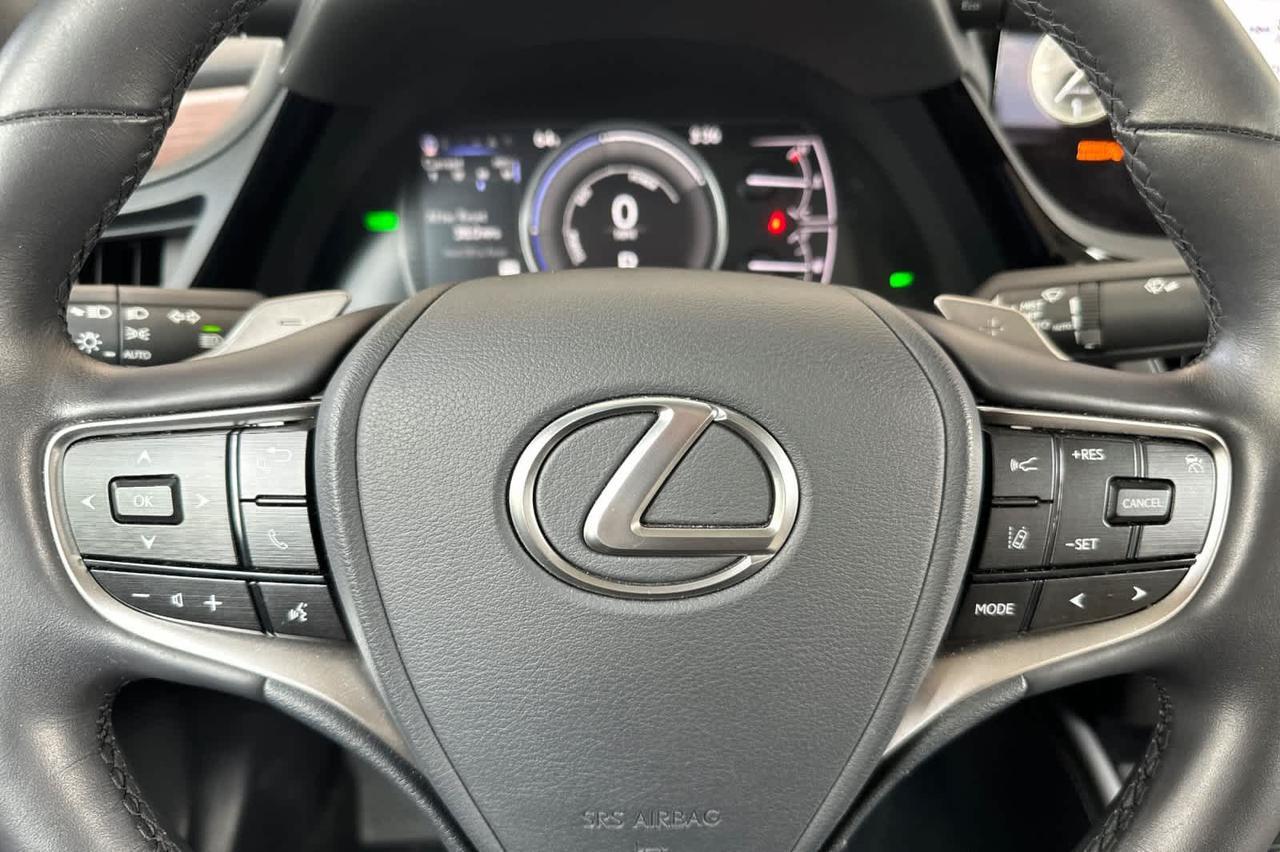 2025 Lexus ES 300h Roseville CA