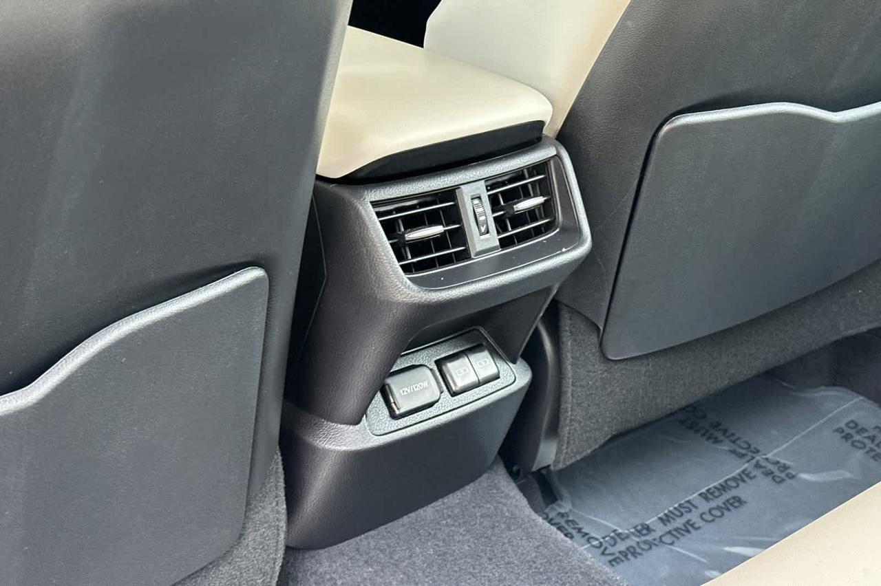 2025 Lexus ES 300h Roseville CA