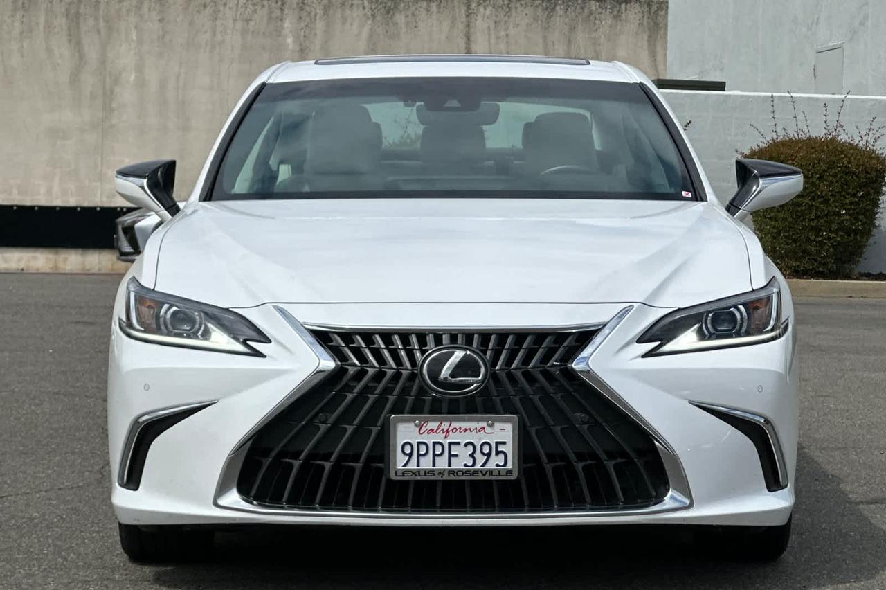 2025 Lexus ES 300h Roseville CA