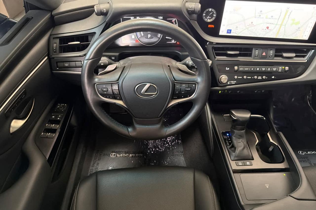 2025 Lexus ES 300h Roseville CA