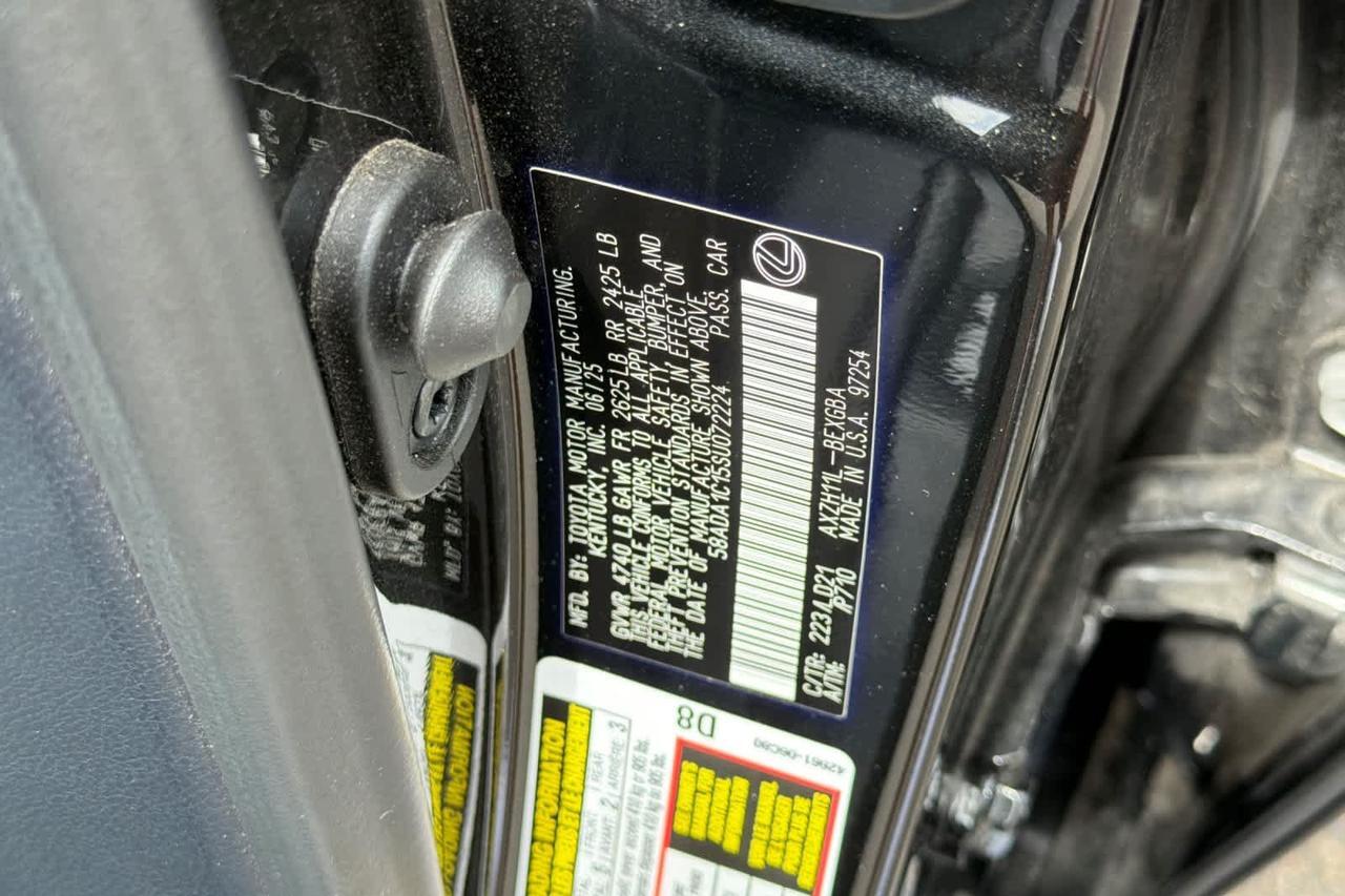 2025 Lexus ES 300h Roseville CA