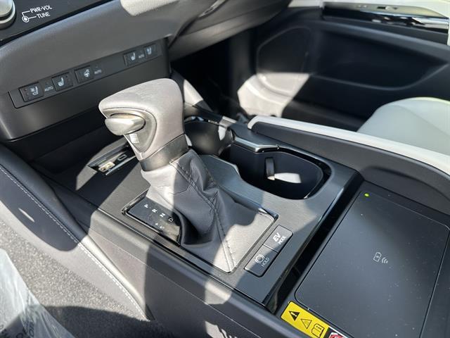 2025 Lexus ES 300h Tucson AZ