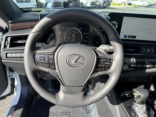 2025 Lexus ES 300h Tucson AZ