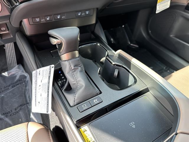 2025 Lexus ES 300h Tucson AZ