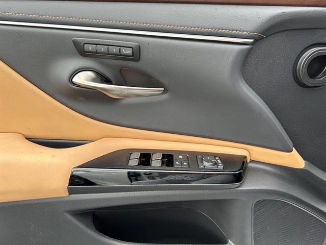 2025 Lexus ES 300h Tucson AZ