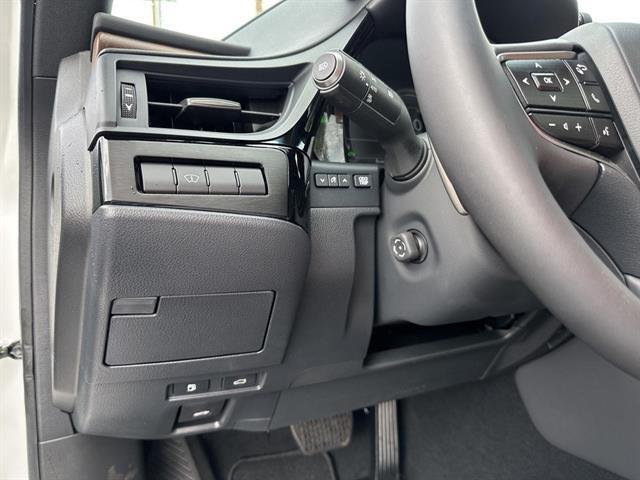 2025 Lexus ES 300h Tucson AZ