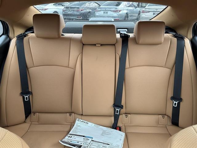 2025 Lexus ES 300h Tucson AZ