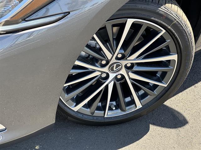 2025 Lexus ES 300h Tucson AZ