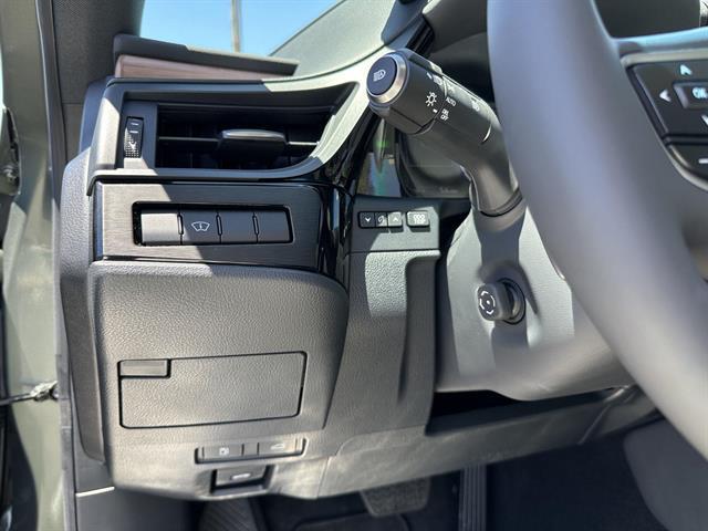 2025 Lexus ES 300h Tucson AZ