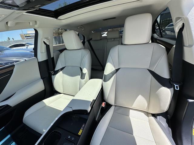 2025 Lexus ES 300h Tucson AZ