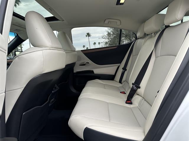 2025 Lexus ES 300h ES 300h FWD Tucson AZ