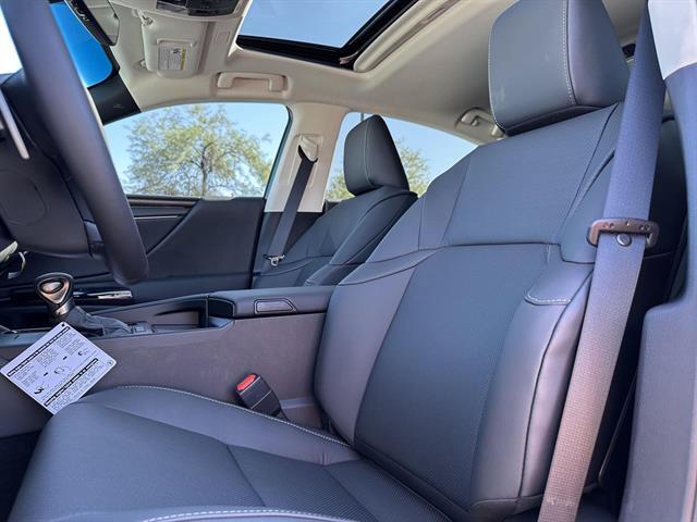 2025 Lexus ES 300h F SPORT DESIGN Tucson AZ