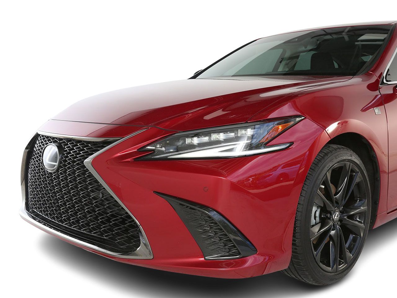 2025 Lexus ES 300h F SPORT Design