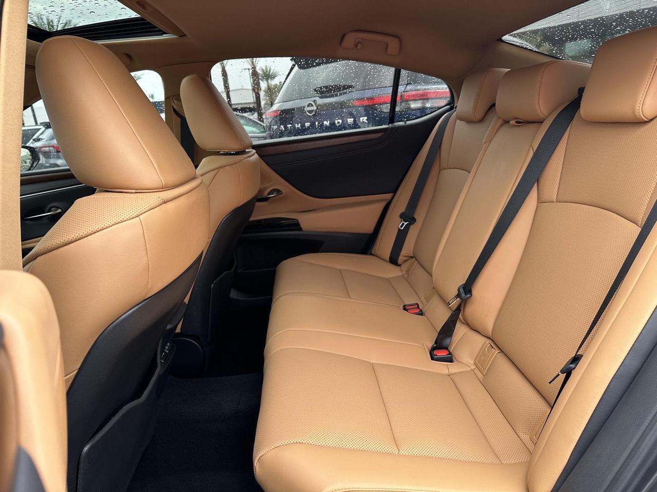2025 Lexus ES 300h F SPORT Design Tucson AZ