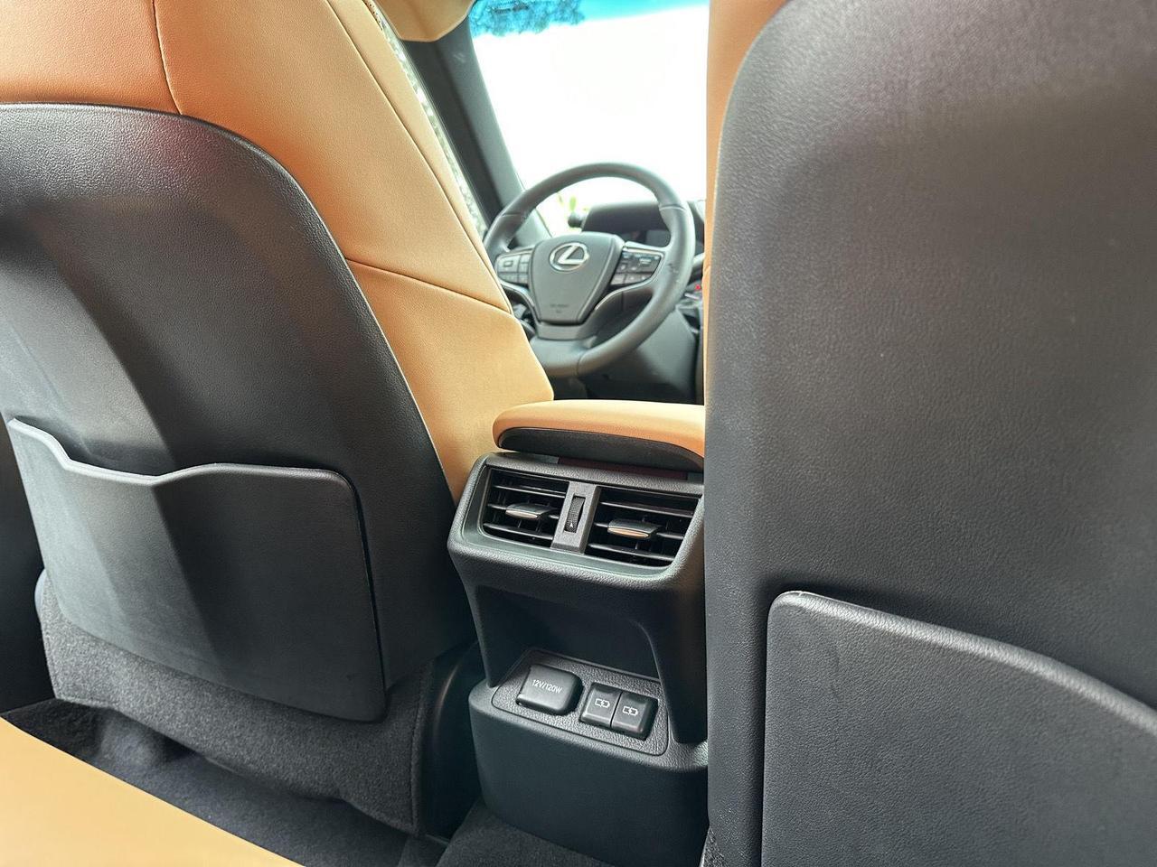 2025 Lexus ES 300h F SPORT Design Tucson AZ