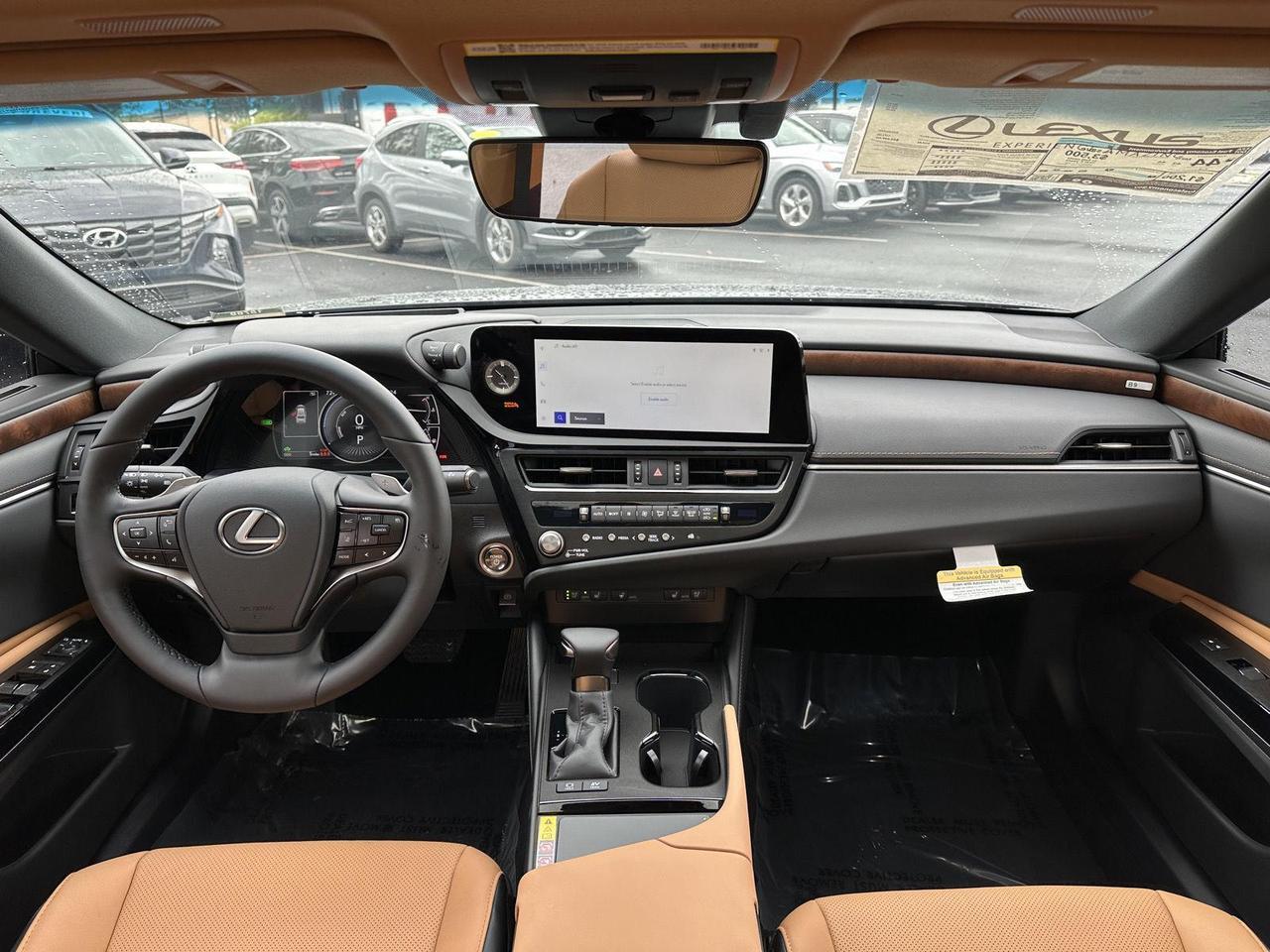 2025 Lexus ES 300h F SPORT Design Tucson AZ