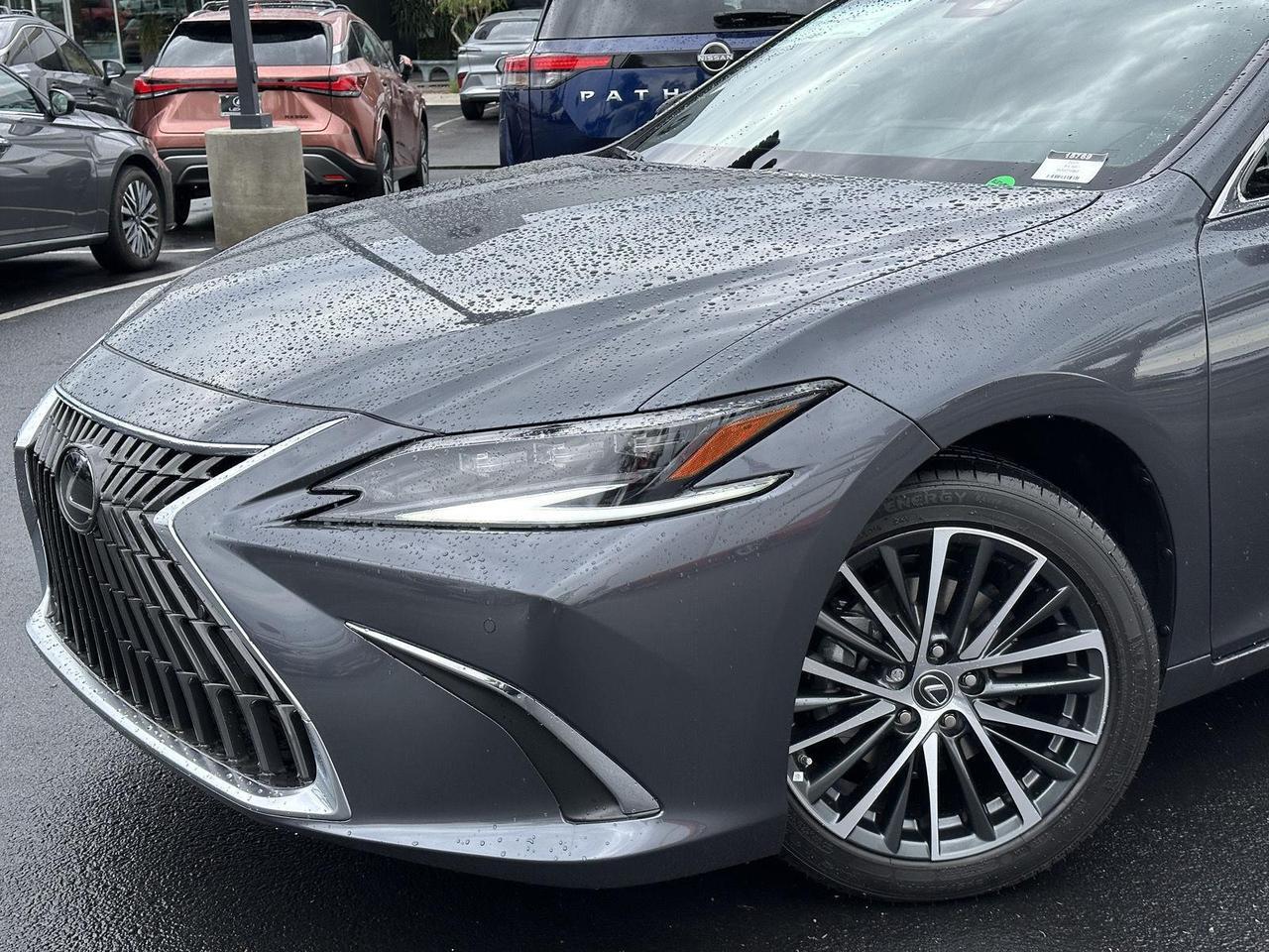 2025 Lexus ES 300h F SPORT Design Tucson AZ