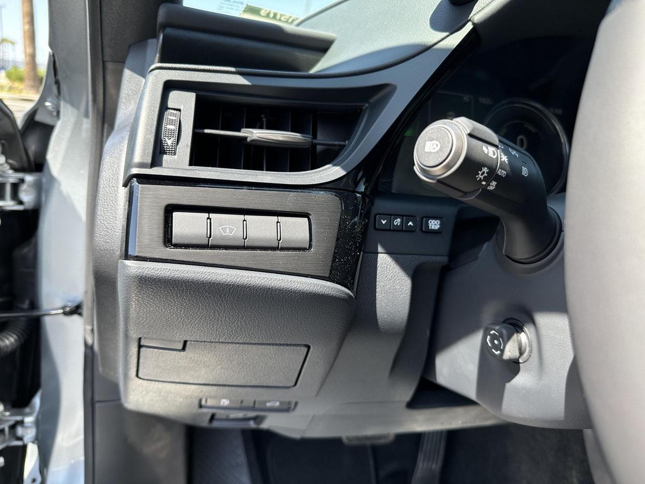 2025 Lexus ES 300h F SPORT Design Tucson AZ