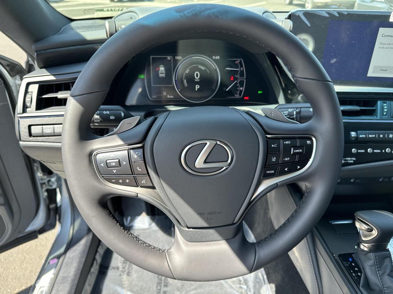 2025 Lexus ES 300h F SPORT Design Tucson AZ
