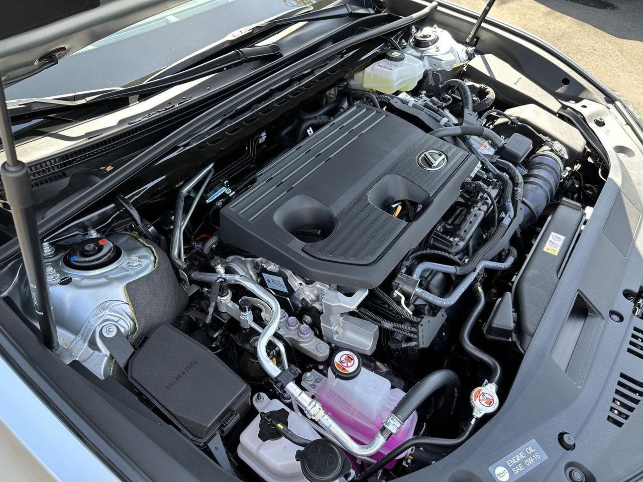2025 Lexus ES 300h F SPORT Design Tucson AZ