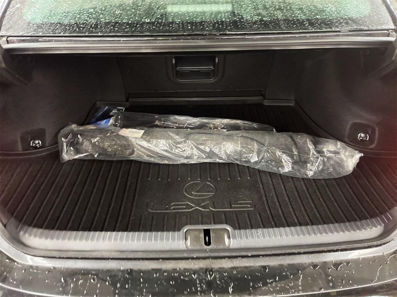 2025 Lexus ES 300h F SPORT Handling Mark Levinson Sound Ventilated Seats Portland OR