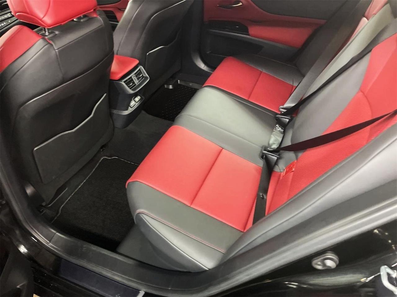 2025 Lexus ES 300h F SPORT Handling Mark Levinson Sound Ventilated Seats Portland OR