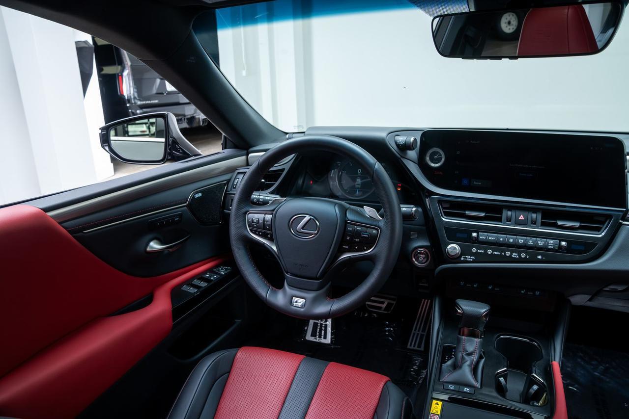 2025 Lexus ES 300h F SPORT Handling Mark Levinson Sound Ventilated Seats Portland OR