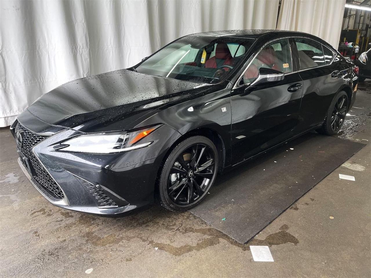 2025 Lexus ES 300h F SPORT Handling Mark Levinson Sound Ventilated Seats Portland OR