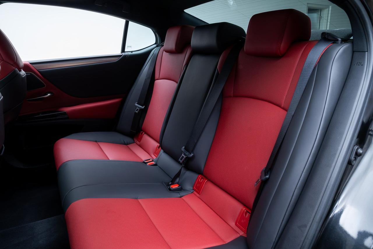 2025 Lexus ES 300h F SPORT Handling Mark Levinson Sound Ventilated Seats Portland OR