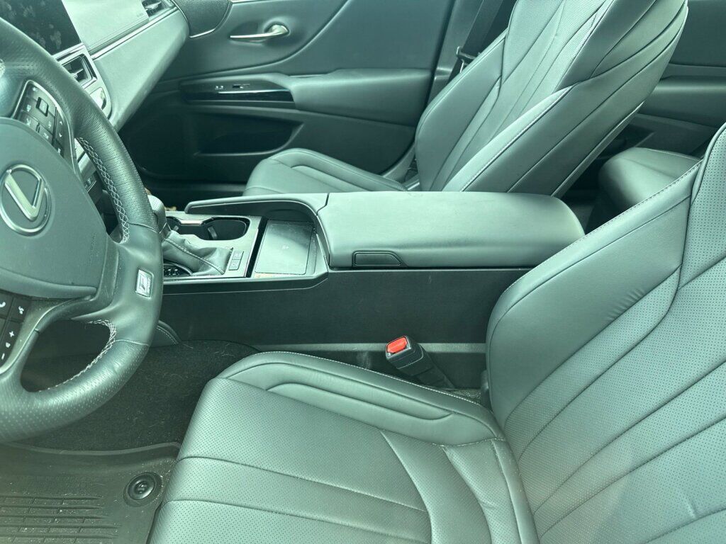 2025 Lexus ES 300h F SPORT Handling Richmond VA