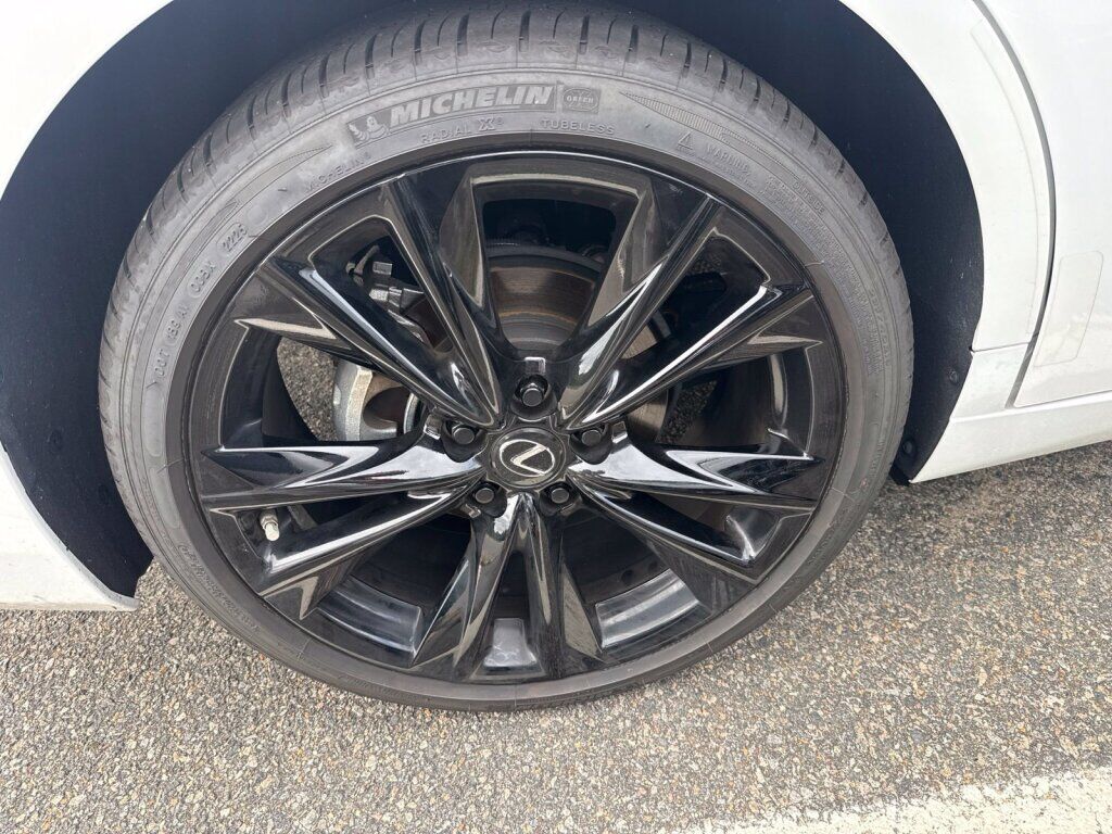 2025 Lexus ES 300h F SPORT Handling Richmond VA