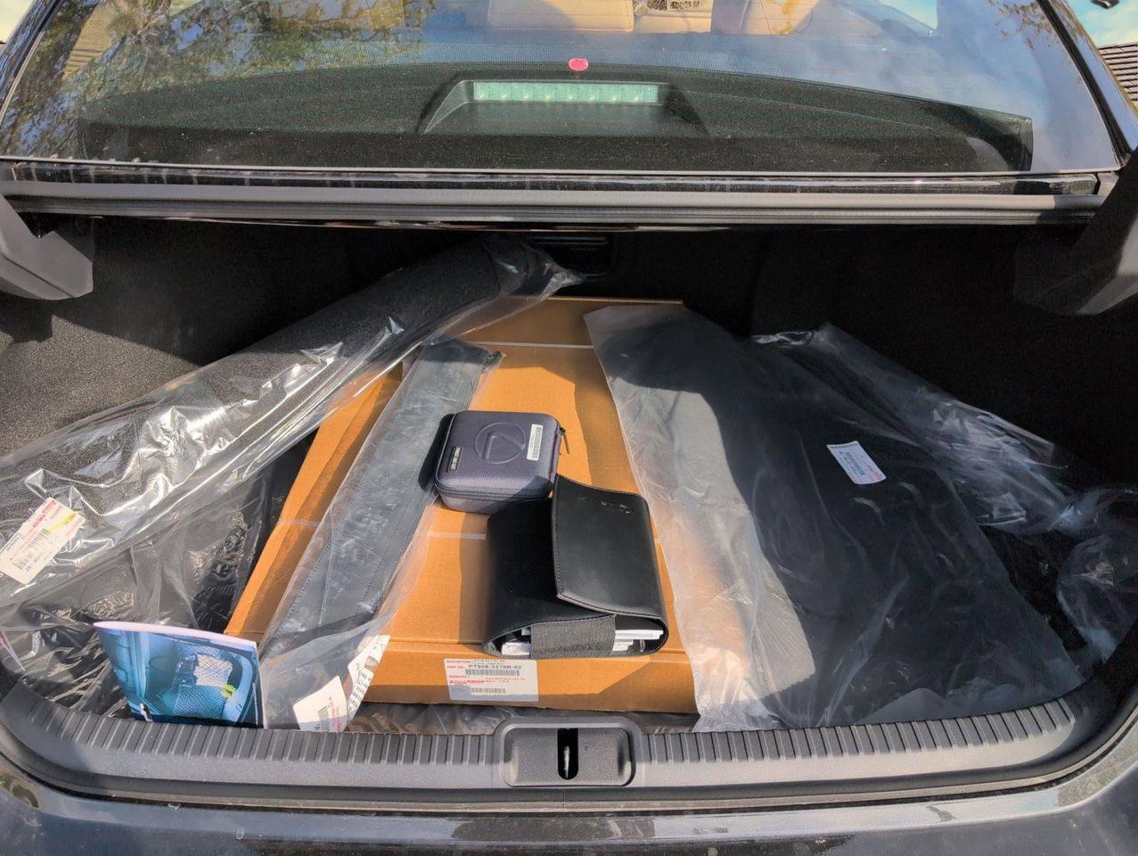 2025 Lexus ES 300h Luxury San Antonio TX