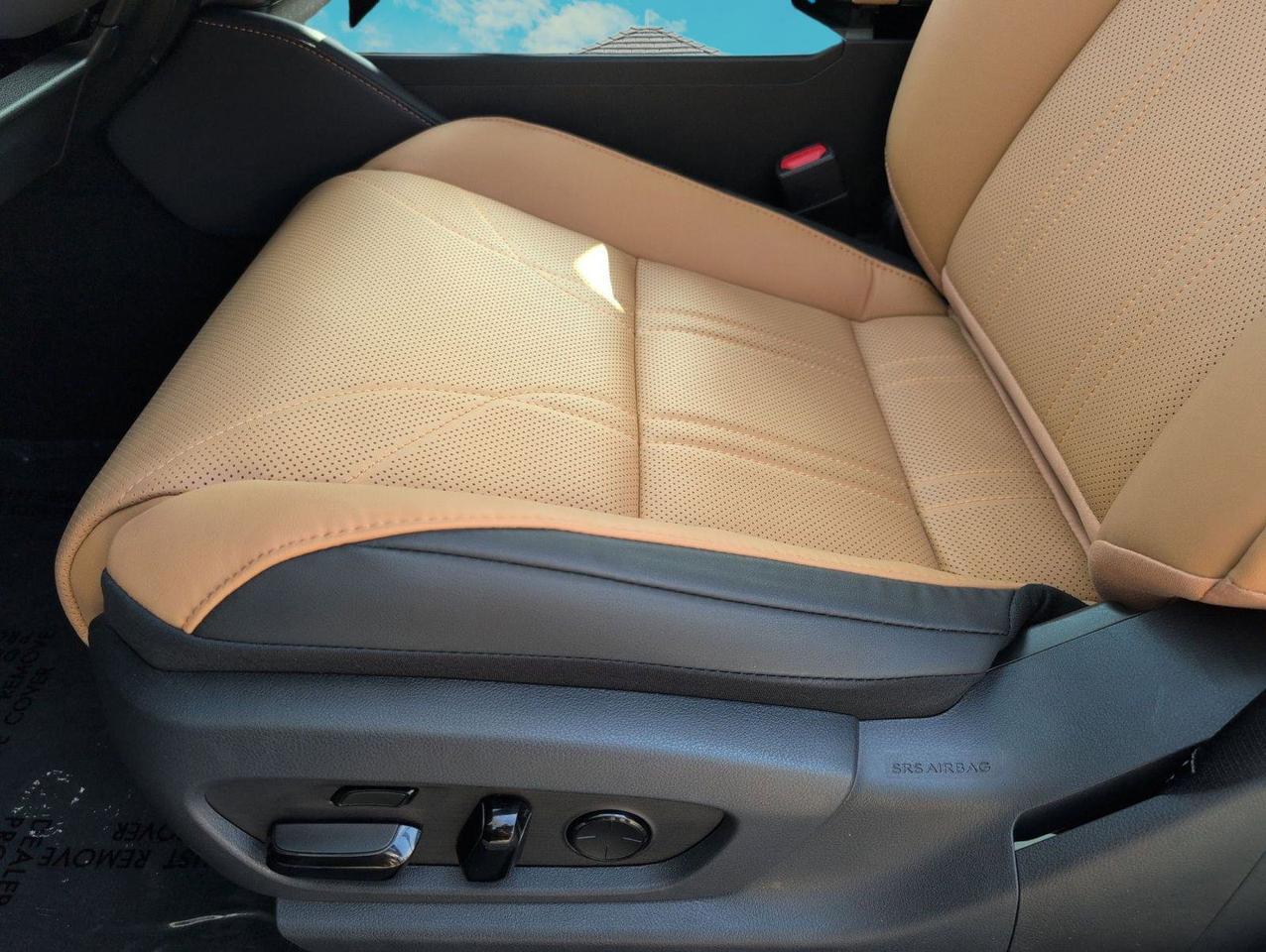 2025 Lexus ES 300h Luxury San Antonio TX