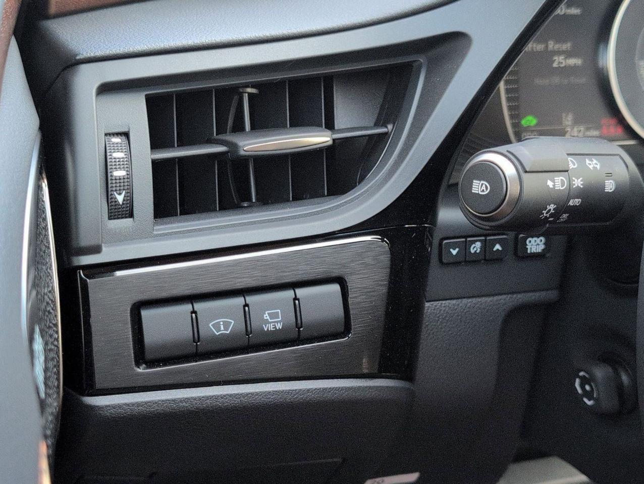 2025 Lexus ES 300h Luxury San Antonio TX