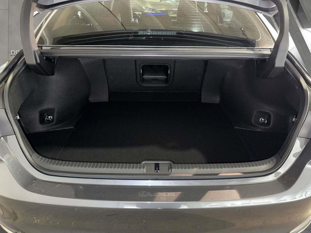 2025 Lexus ES 300h Luxury San Antonio TX