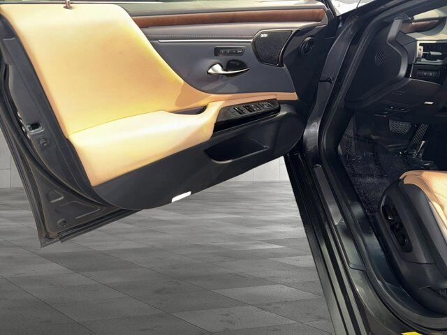 2025 Lexus ES 300h Luxury San Antonio TX
