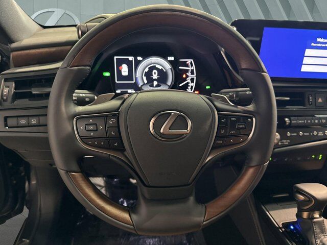 2025 Lexus ES 300h Luxury San Antonio TX