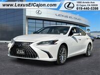 2025 Lexus ES 300h Luxury