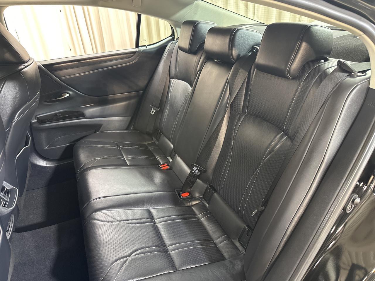 2025 Lexus ES 300h Luxury Annapolis MD