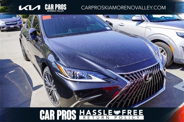 2025 Lexus ES 300h