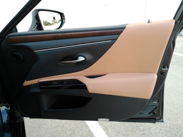 2025 Lexus ES 300h Premium Plano TX