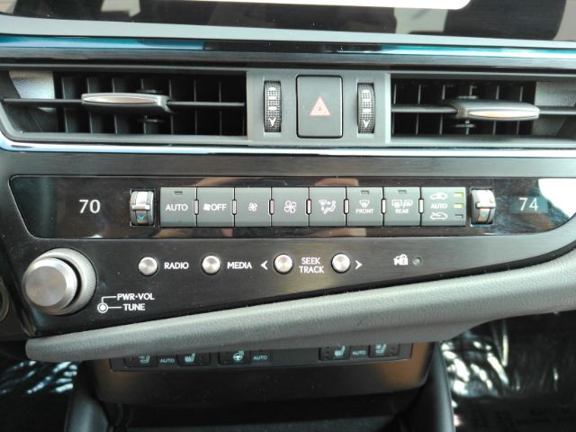2025 Lexus ES 300h Premium Plano TX