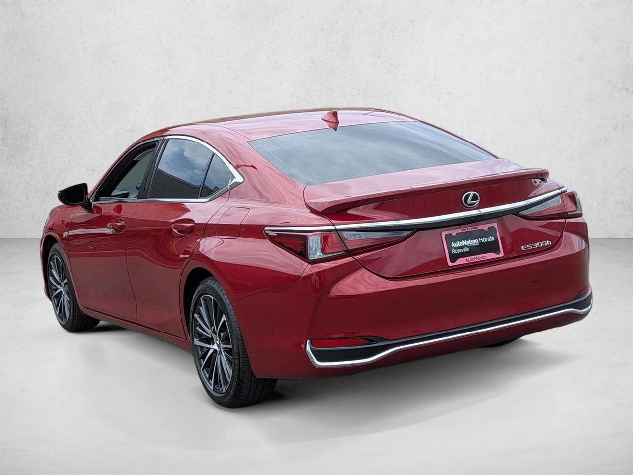 2025 Lexus ES 300h Roseville CA