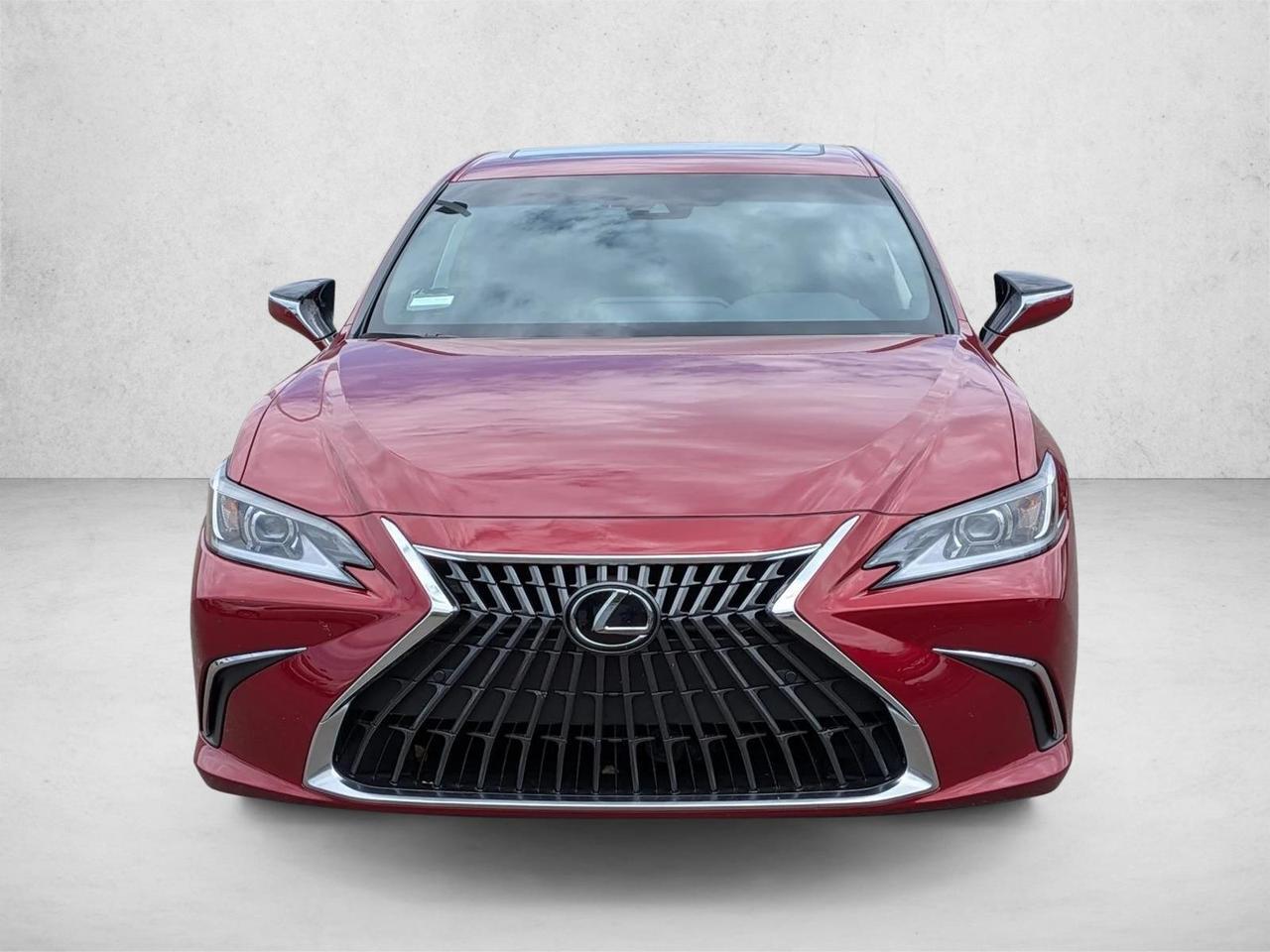2025 Lexus ES 300h