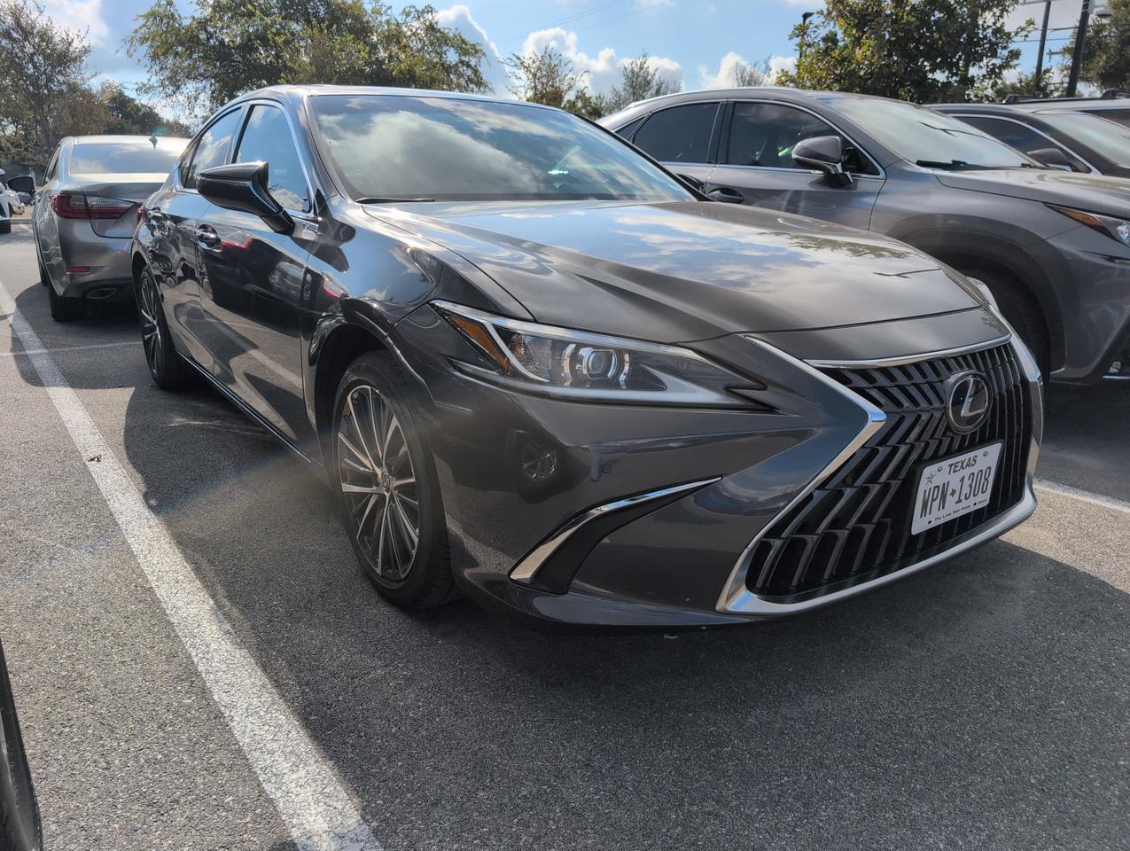2025 Lexus ES 300h San Antonio TX