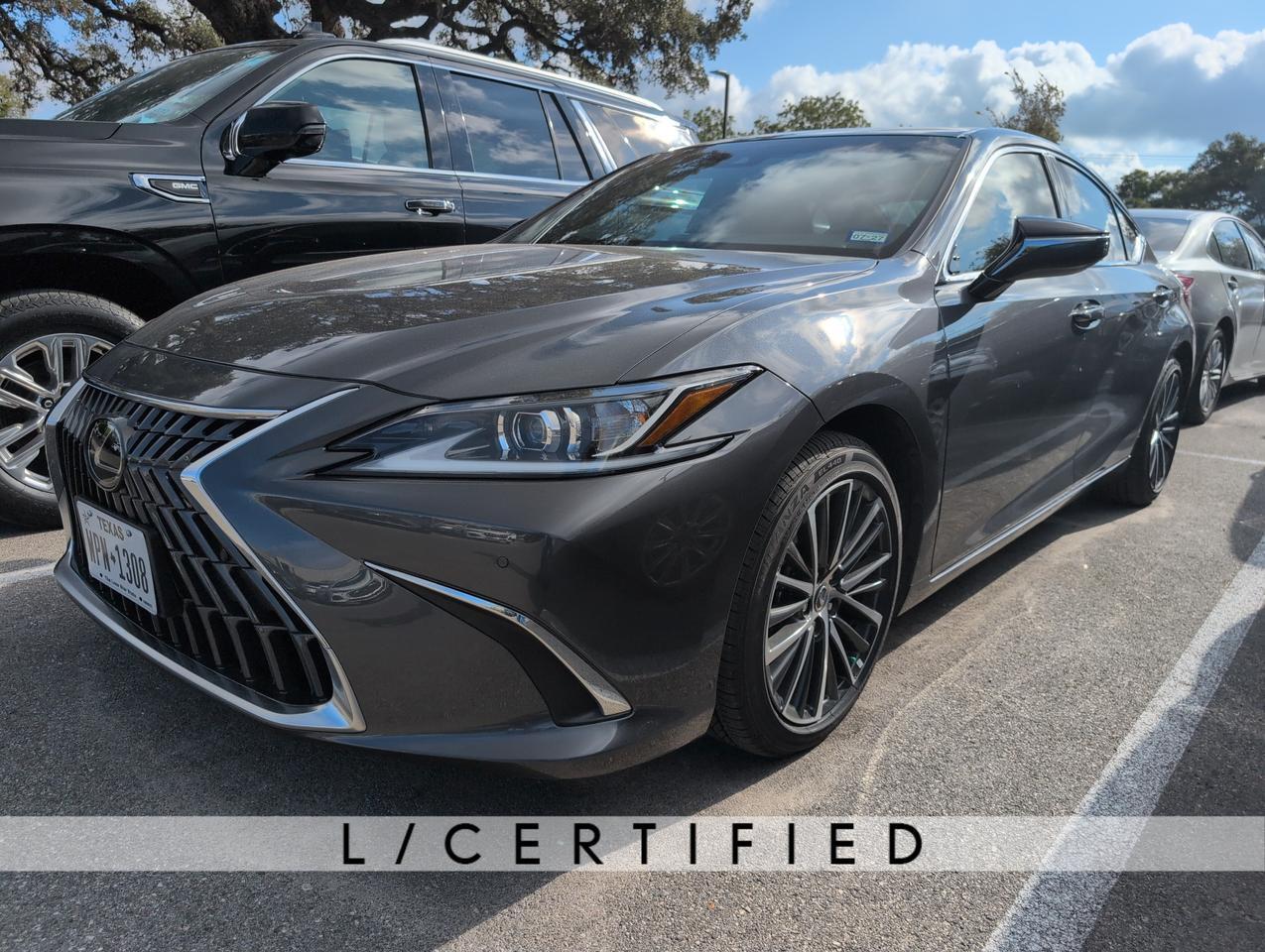 2025 Lexus ES